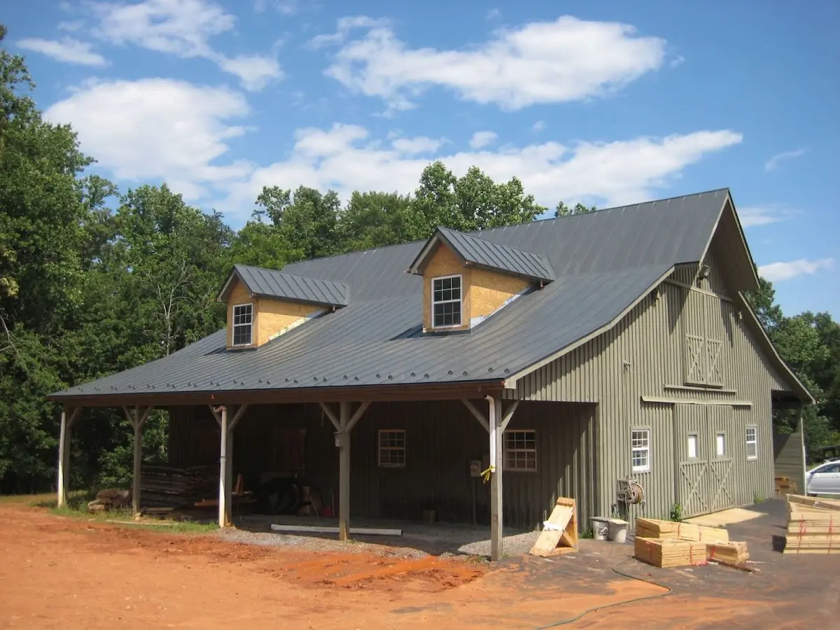 Expert Roof Repair workmanship in Victor Heights